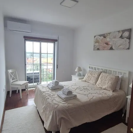 Appartamento Lousa's Brown & White *